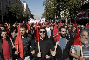 Columna de PAME durante la manifestación en Atenas