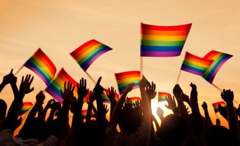 Contra la homofobia, la lesbofobia y la transfobia