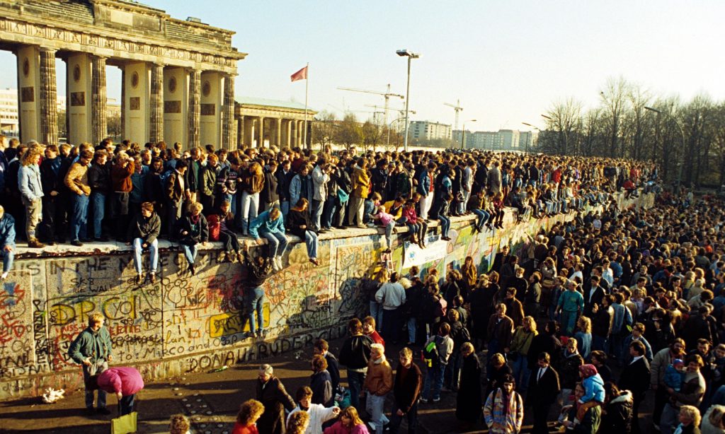 Sobre la caída del Muro de Berlín: Prólogo al libro “El Veredicto de la Historia”, de Martín Hernández
