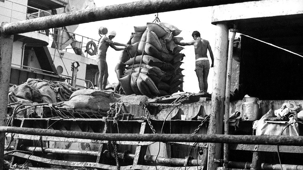 Dictadura cívico-militar y Compañía Docas de Santos: un complot contra los trabajadores