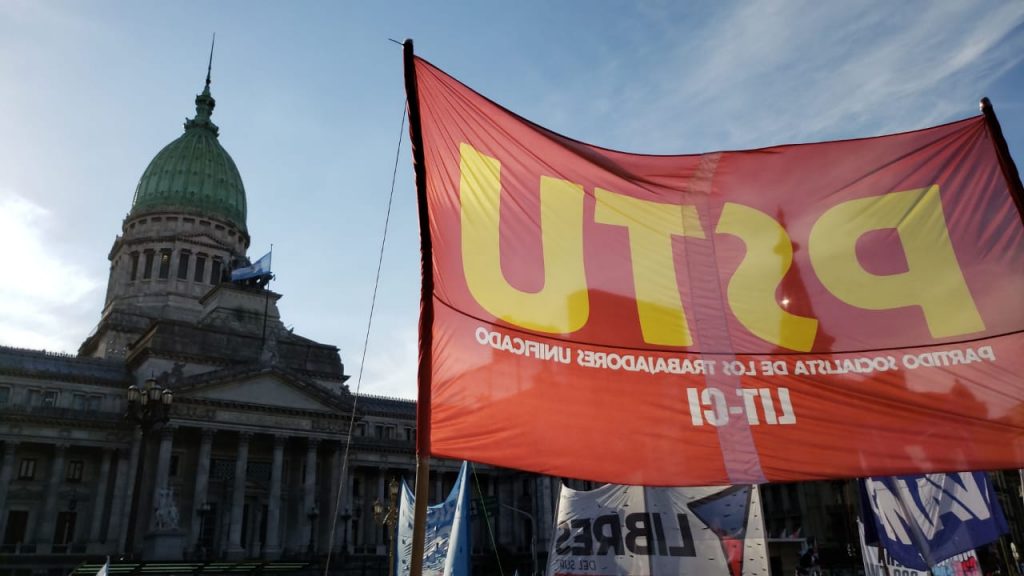 Termina la marcha contra el G20 en la Plaza del Congreso