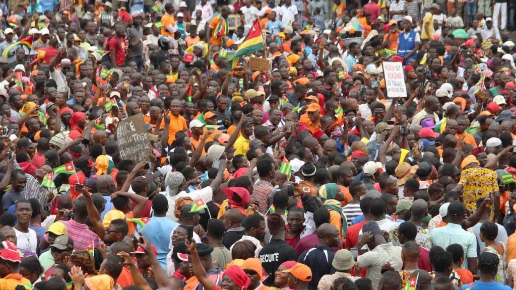 Togo: el pueblo en las calles exige democracia