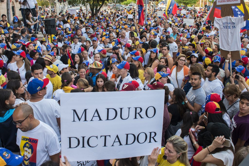 !Ni Maduro ni Guaidó! !Por un gobierno de los trabajadores y del pueblo pobre!