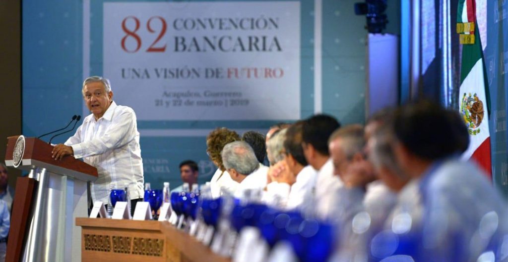 México: ¿“Separar el poder político del poder económico”?