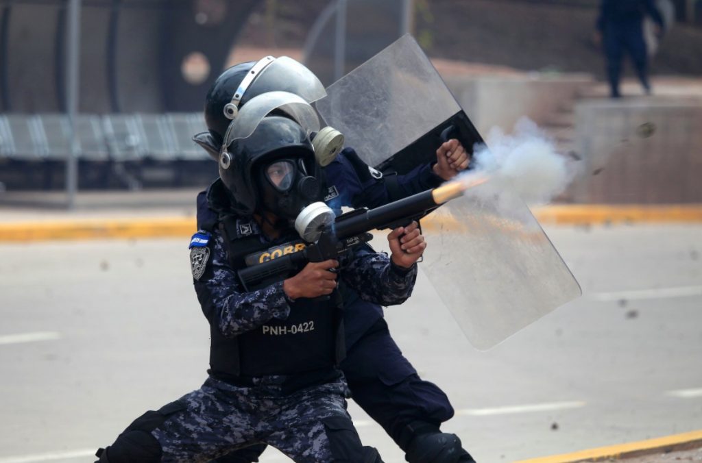 Repudio a la brutal represión a la lucha del pueblo hondureño