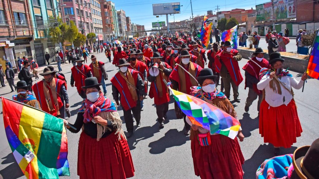 Bolivia | El hambre y la bronca contra el gobierno estalla en movilización
