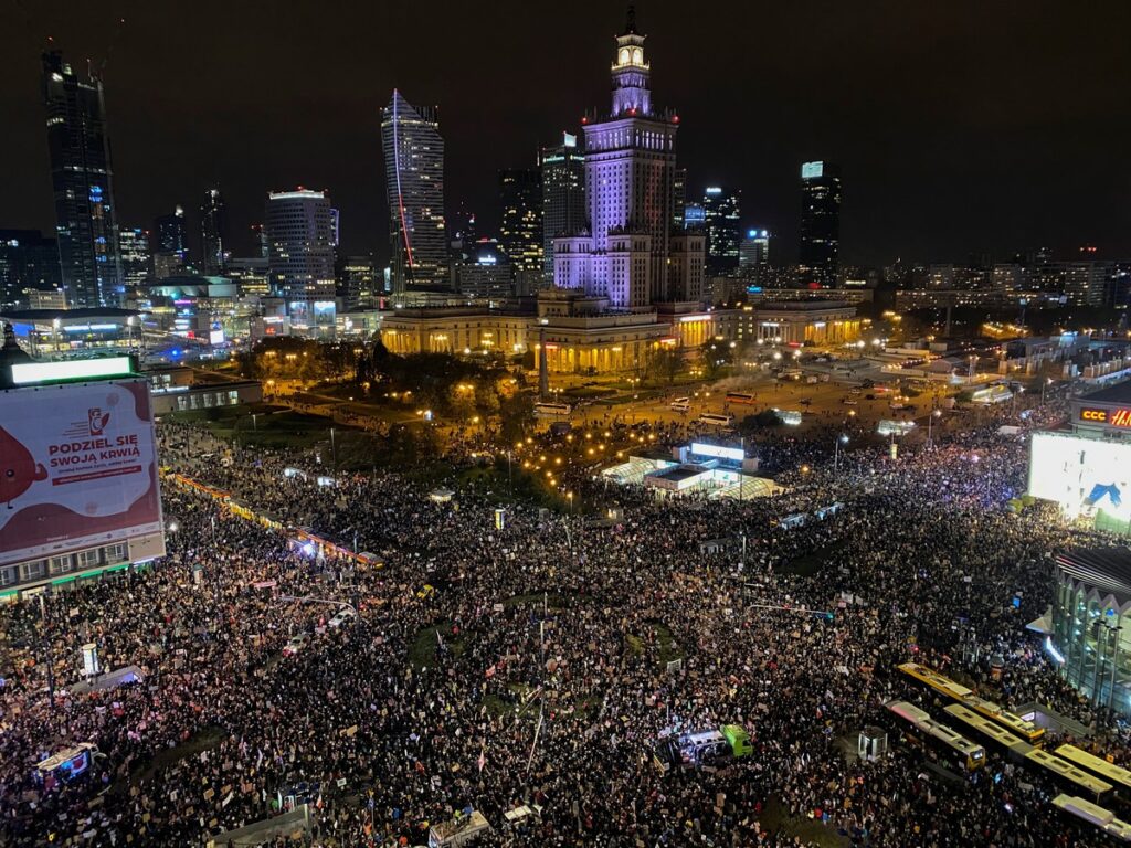 Polonia vive una nueva ola de protestas contra restricciones al aborto