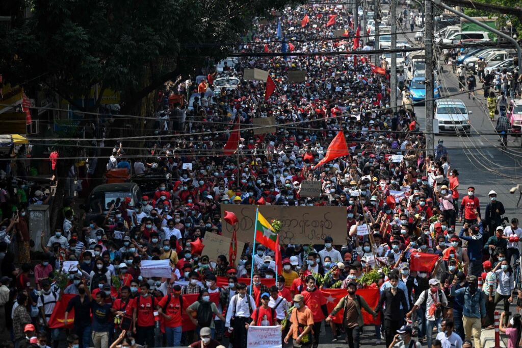 ¡Abajo el golpe en Myanmar!