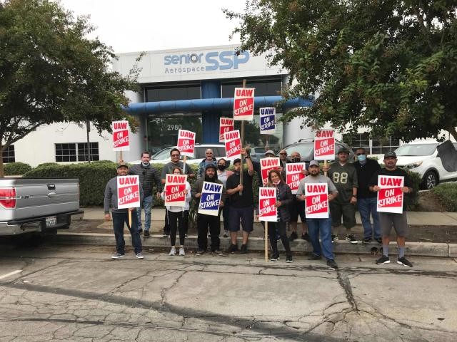 Huelga Trabajadores Aerospace los angeles