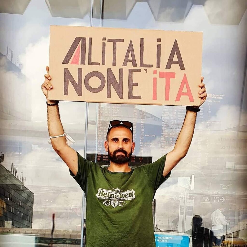 Italia | Salió el libro sobre la lucha en Alitalia, escrito por uno de sus protagonistas: Daniele Cofani