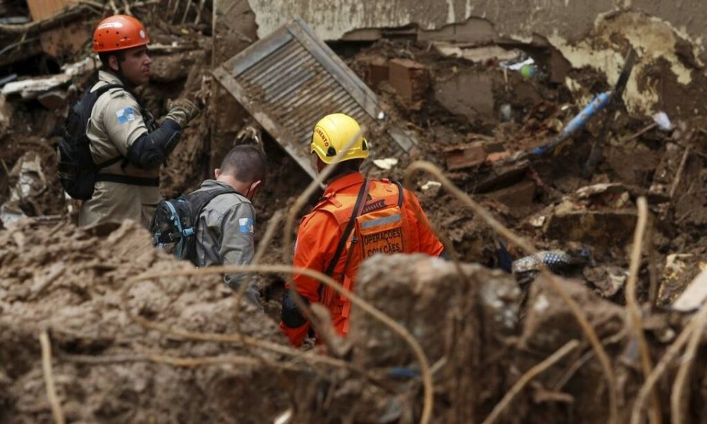 Petrópolis: muertes, soterramiento e inundaciones. Una tragedia anunciada
