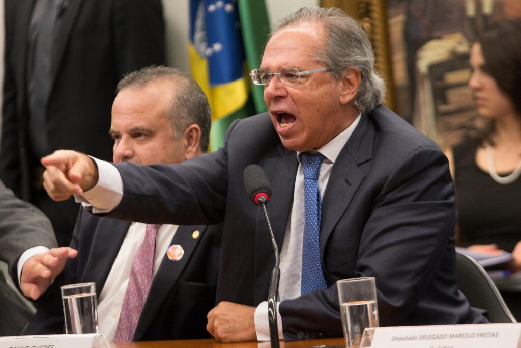 ¡Repudio a la declaración de Paulo Guedes! Brasil no puede oprimir a Paraguay