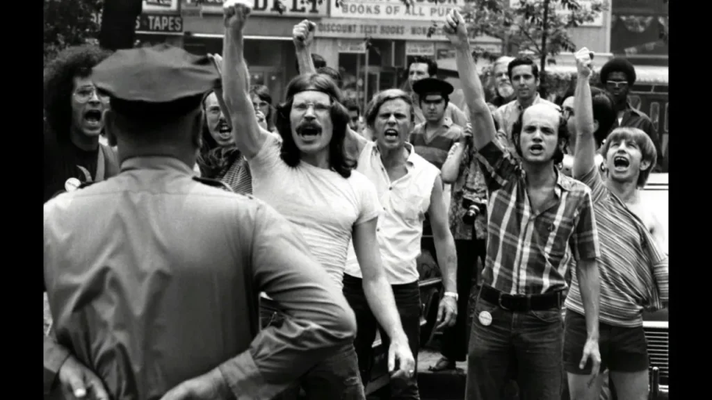 Luego de 53 años, lucha frontal y autodefensa, como en Stonewall