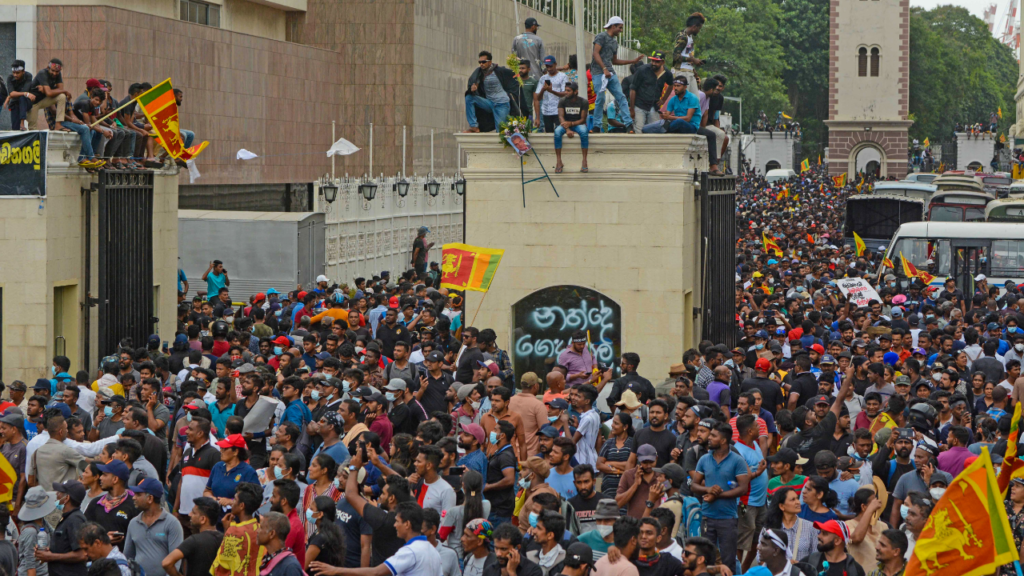 Sri Lanka | Una revolución en curso derriba al presidente Rajapaksa