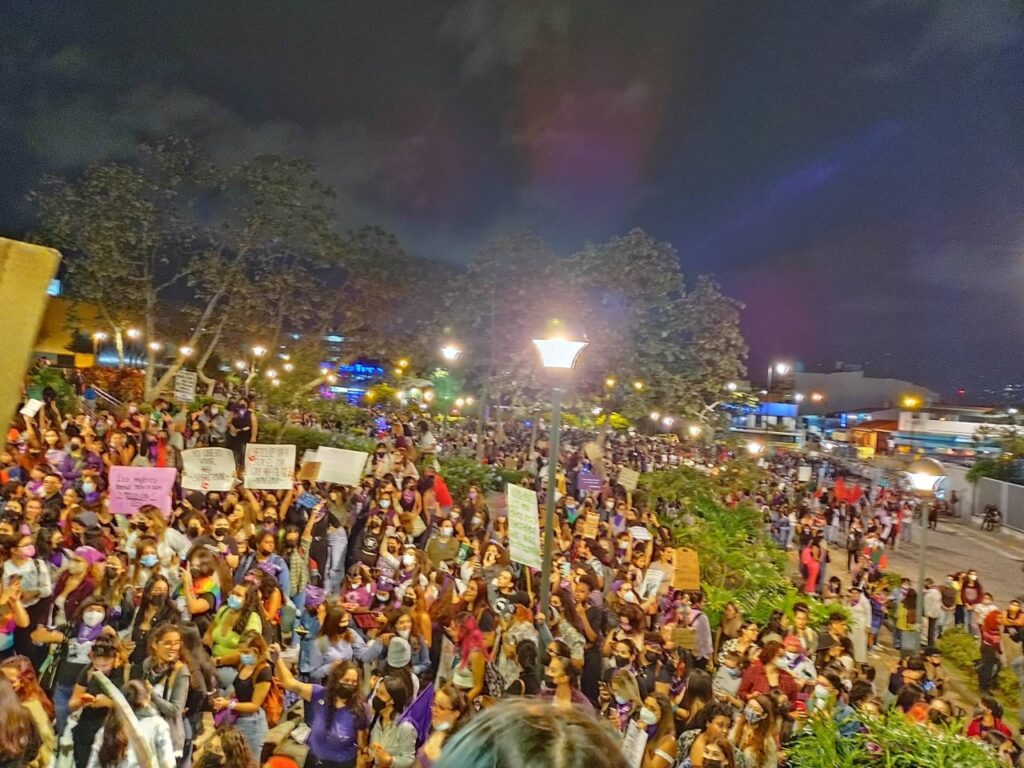 <strong>25N Centroamérica: organización y lucha para defender nuestros derechos contra la violencia capitalista</strong>