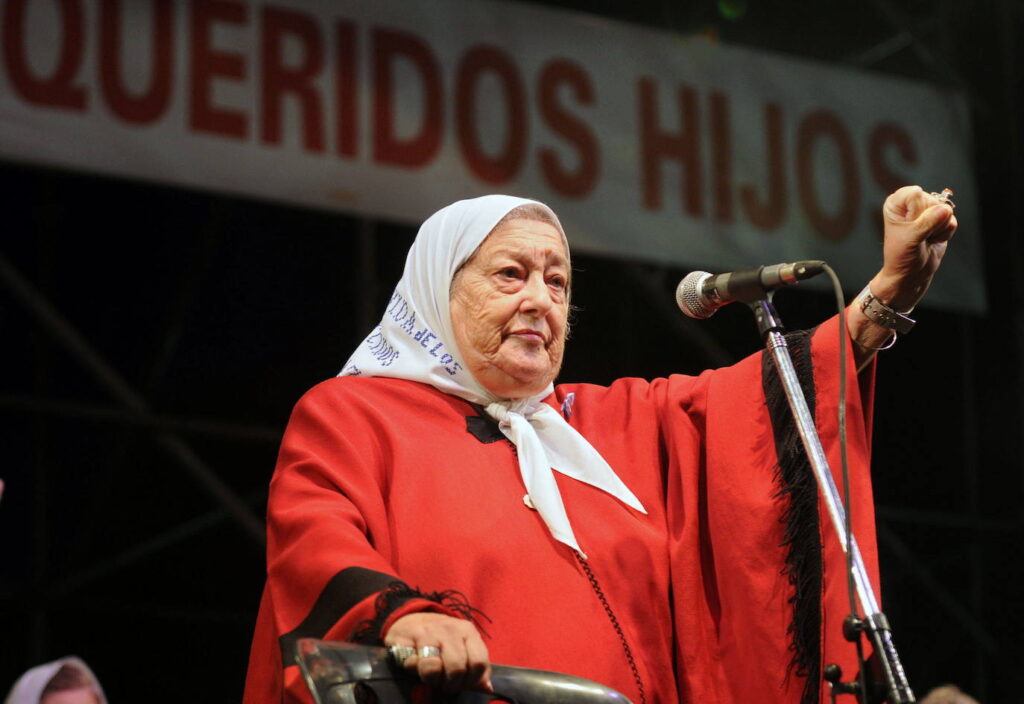 Ante la muerte de Hebe de Bonafini