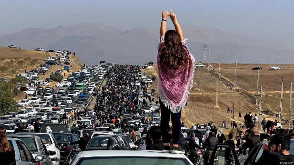 Declaración de la LIT-CI en apoyo de las protestas en Irán