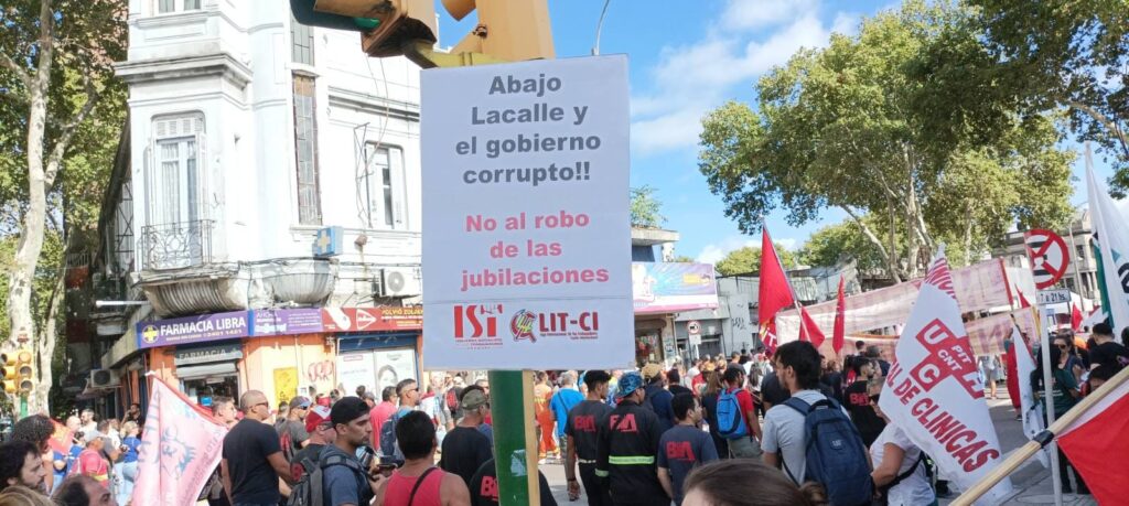 Uruguay: ¿Reforma? O robo a los trabajadores!