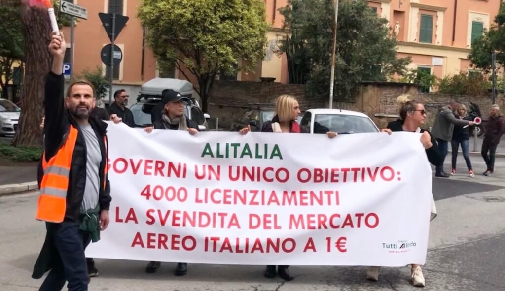 El gobierno de Meloni se prepara para terminar el juego de Alitalia. ¡Unamos las luchas para organizar el contraataque!