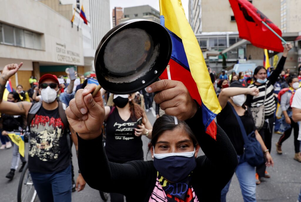 La consulta es en las calles con el paro nacional