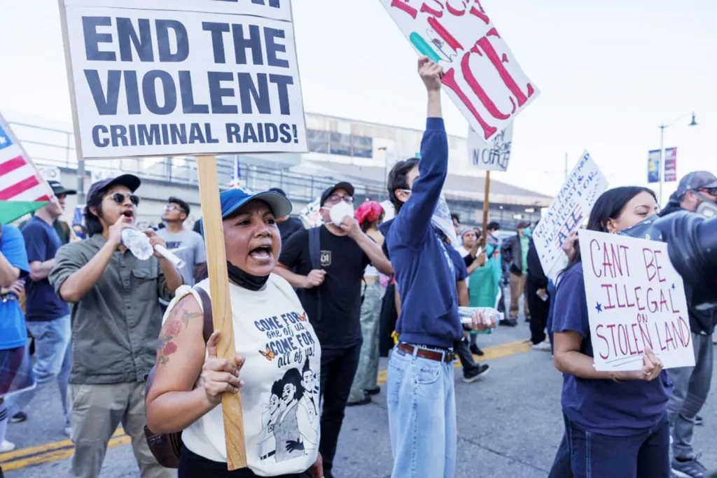 Trump y el ICE ejercen terror sobre los inmigrantes