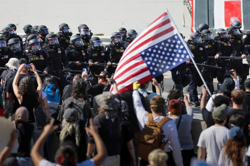 Movilización en Los Ángeles: Trump sube la apuesta