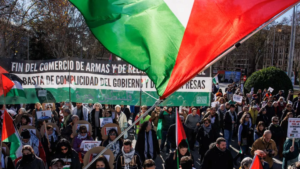 Gobierno PSOE-SUMAR cómplice del genocidio a Palestina y vasallo de EE.UU. e Israel