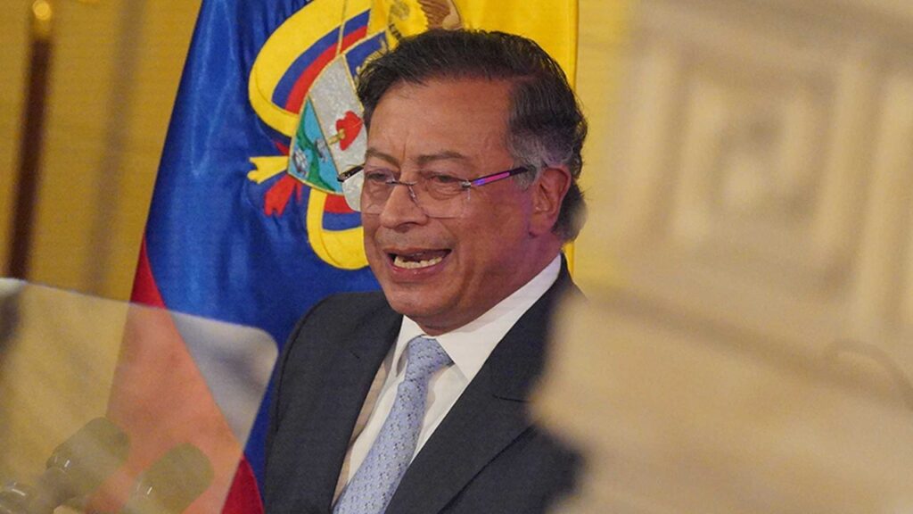 Petro ante el Parlamento: un discurso radical, y una estrategia al servicio de la conciliación