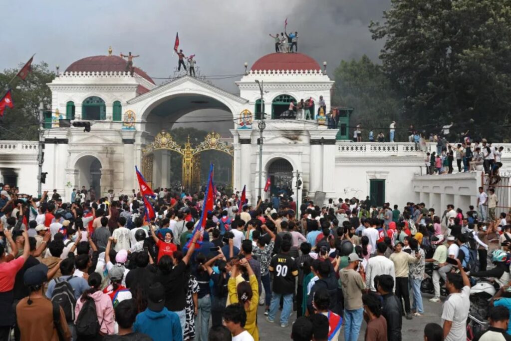 ¡Nepal en llamas!