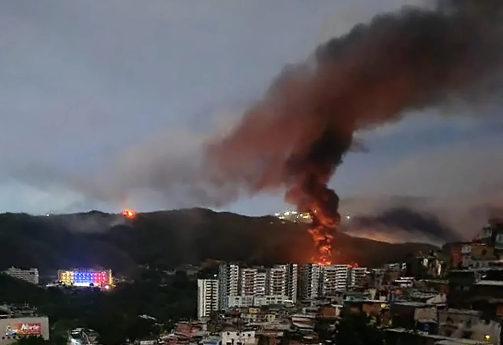 ¡Abajo la agresión yanqui contra Venezuela! 