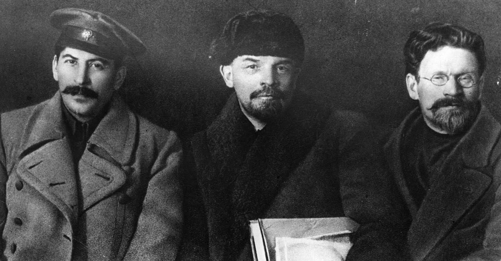 Resultado de imagem para lenin trotsky e stalin