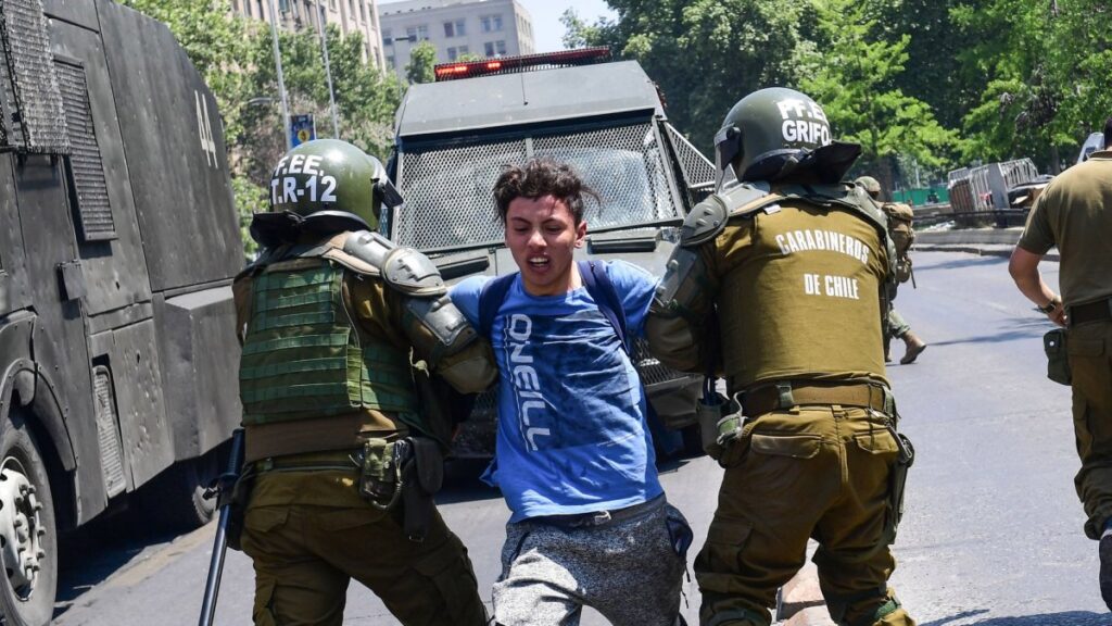 Urgente| María Rivera apresenta à presidência da Constituinte uma moção pela Anistia a todos os presos políticos chilenos e mapuches