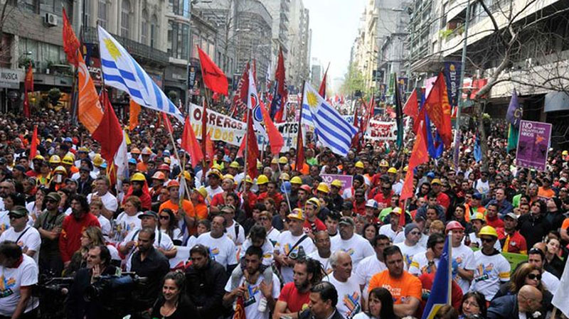 Uruguai: Reforma? Ou roubo aos trabalhadores!