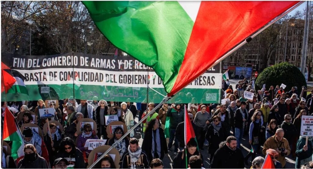 Governo do PSOE-SUMAR cúmplice do genocídio da Palestina e vassalo dos EUA e Israel