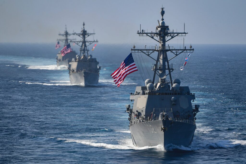 Navios de guerra no Caribe: Militarizando a guerra contra as drogas
