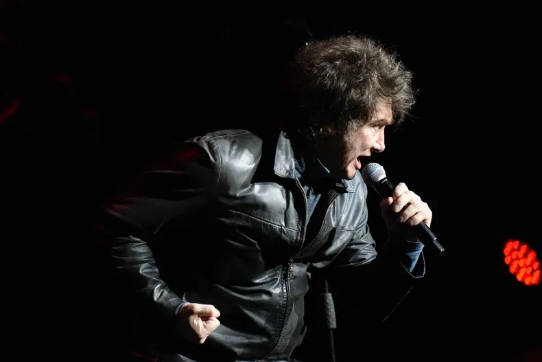 Vamos rumo a enfrentamentos mais duros e decisivos