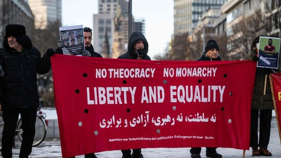 Pelo fim dos massacres no Irã! Abaixo ditadura! Todo apoio aos protestos populares! Não à intervenção estadunidense!