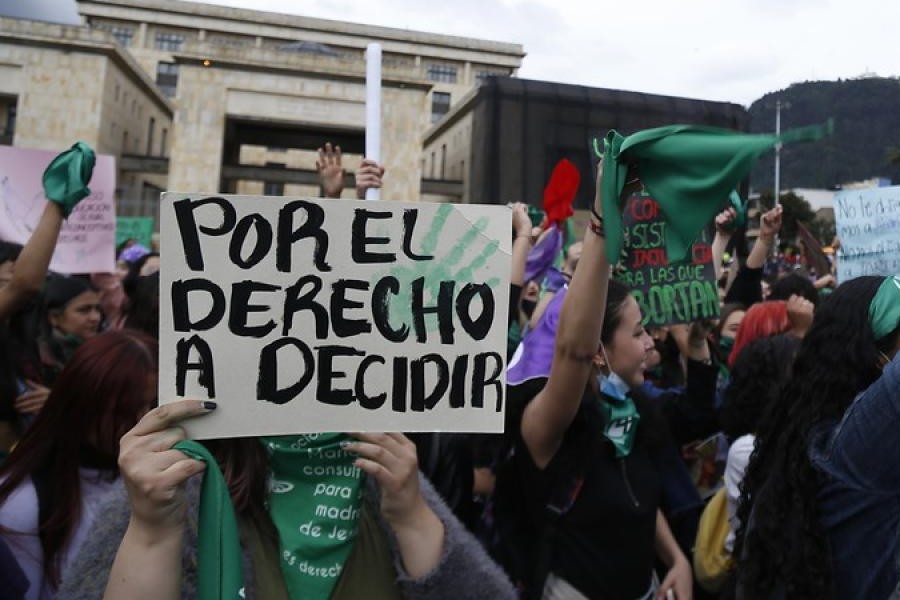 A chegada de Abelardo de la Espriella à presidência: uma ameaça para as mulheres e as pessoas LGBTI+